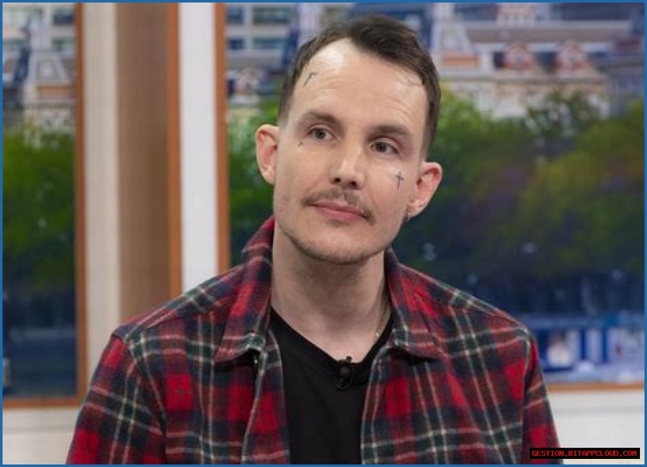 What Does Blake Fielder-Civil Do For A Living?